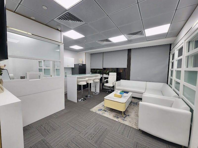 Aalmar Real Estate Broker